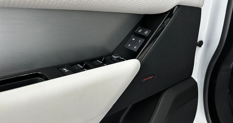 Land Rover Range Rover Velar cena 289990 przebieg: 16544, rok produkcji 2022 z Mikstat małe 326